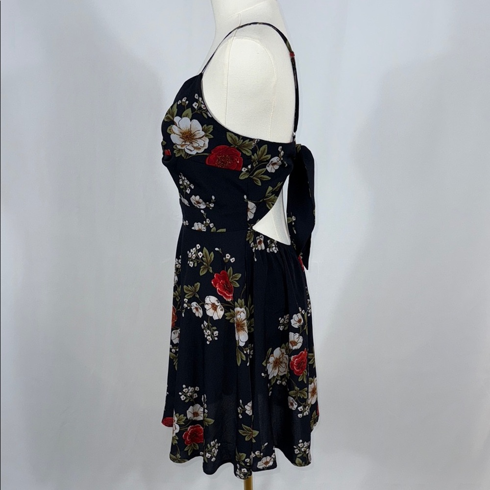 Floerns Women's Boho Floral Print Twist Front Cami A Line Mini Dress - Picture 4 of 9